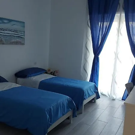 Le Gemelle 3 Πανσιόν *
